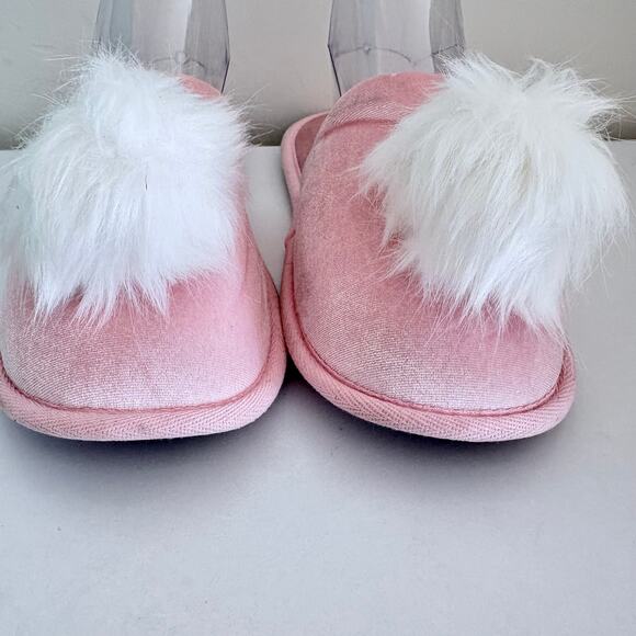 NWT Victorias\'s Secret Velvet Pom Pom Slippers Retro Glam M - Picture 2 of 8